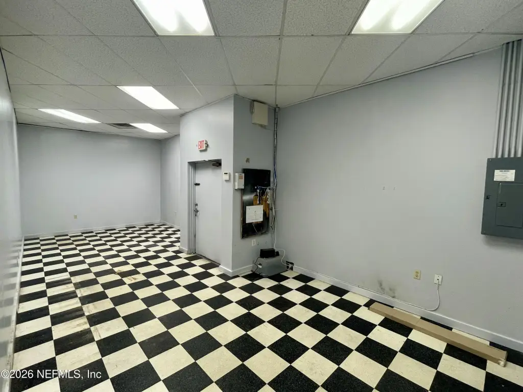 Picture 16