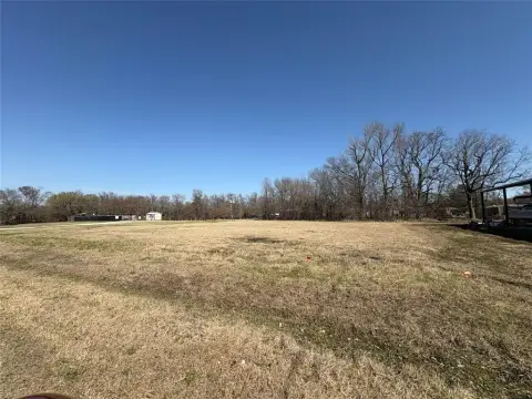 Oversized Lot Near Lake Fork