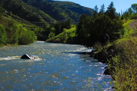 Riverfront Recreation Property in Somerset