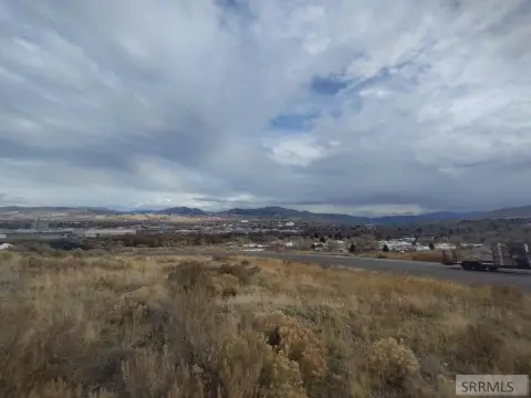 Pocatello Land with Amazing Views