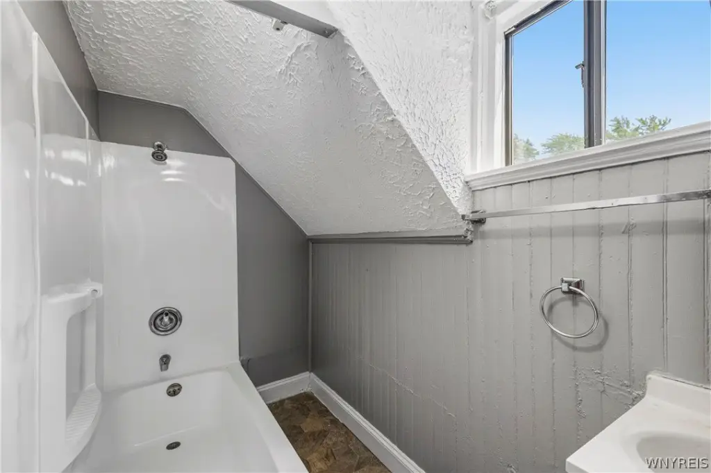 Picture 24
