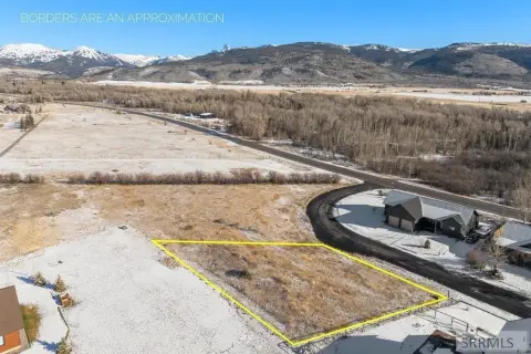 Residential Land in Driggs, ID