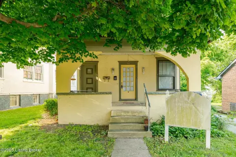 Shelbyville Duplex in Prime Location