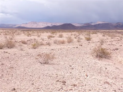 Topock, AZ Off-Grid Land
