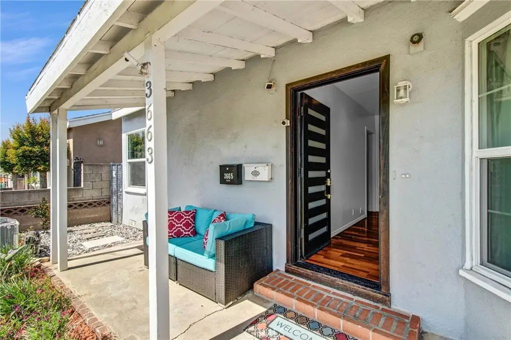 Picture 4