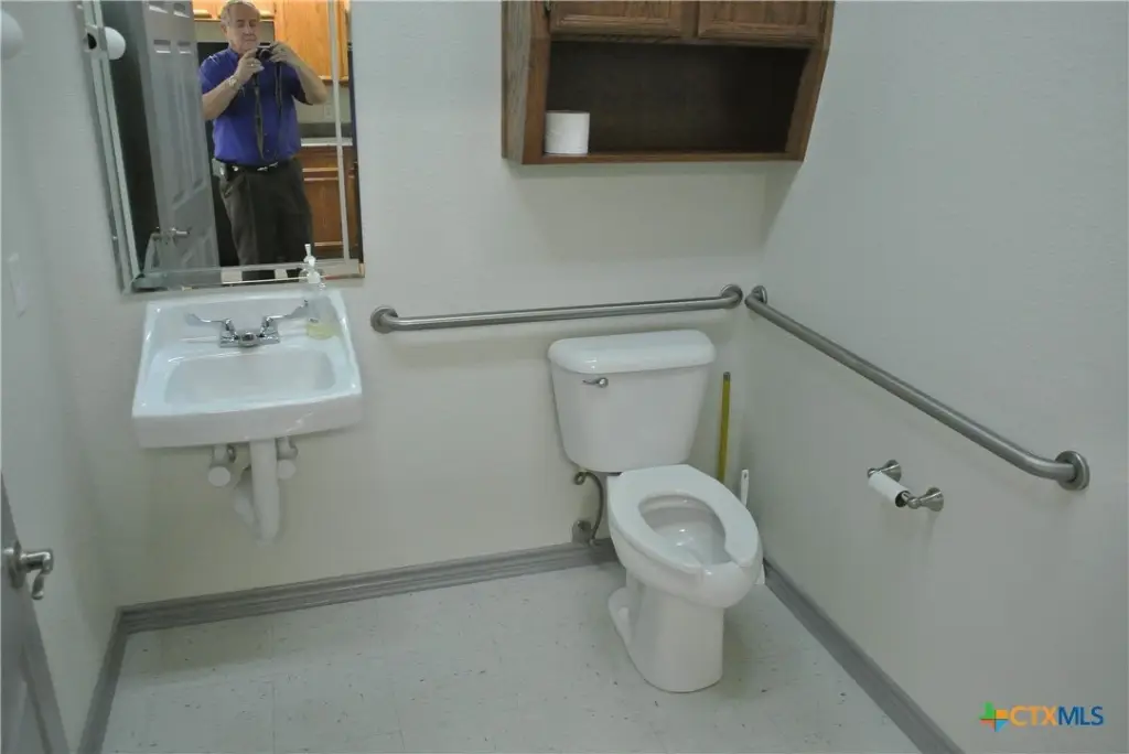 Picture 9