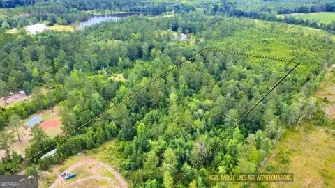 Unrestricted Land in Register, GA