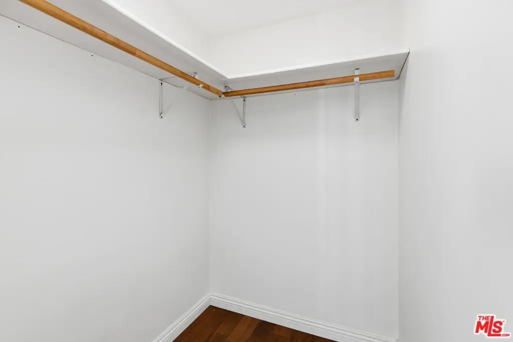 Picture 32