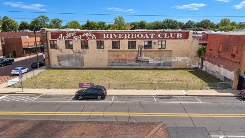 Picture of Commercial land at 101 N Polk St., Jefferson, TX