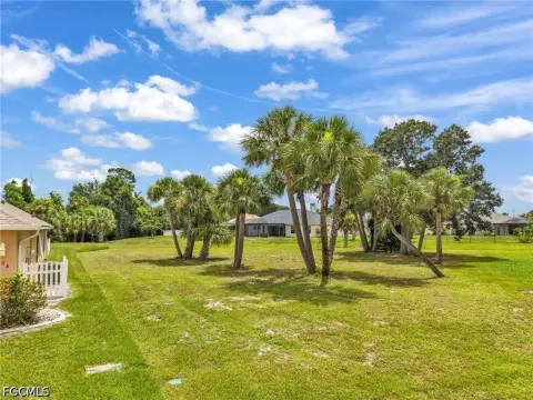 Residential Cul-de-Sac Homesite Lot
