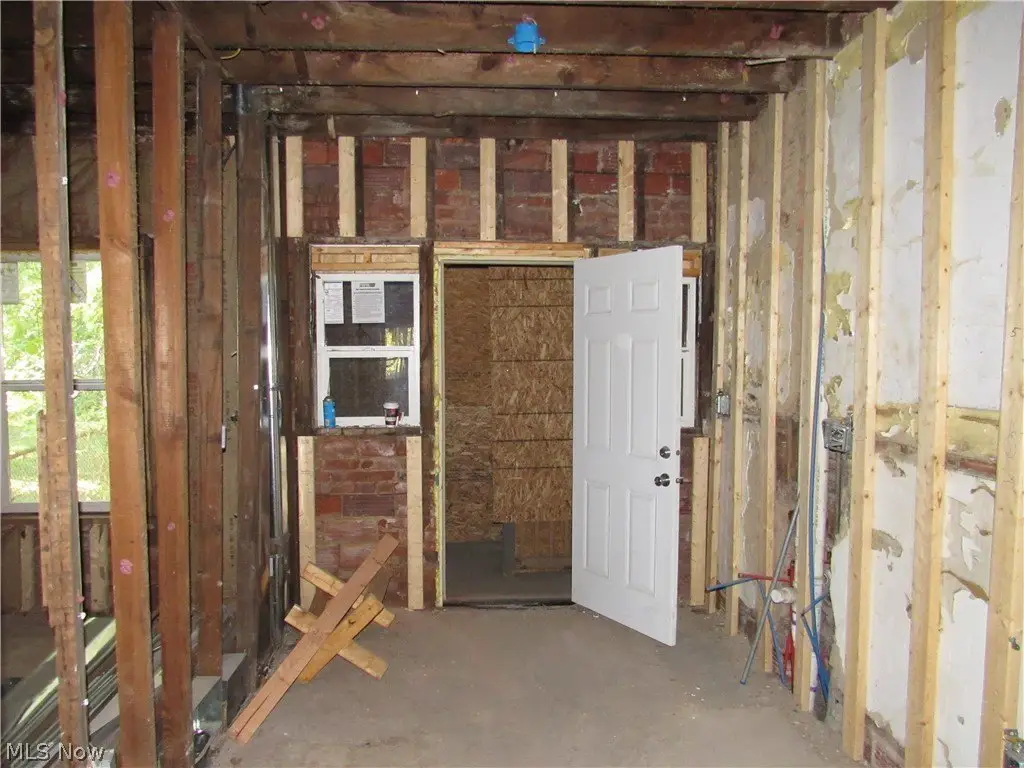 Picture 11