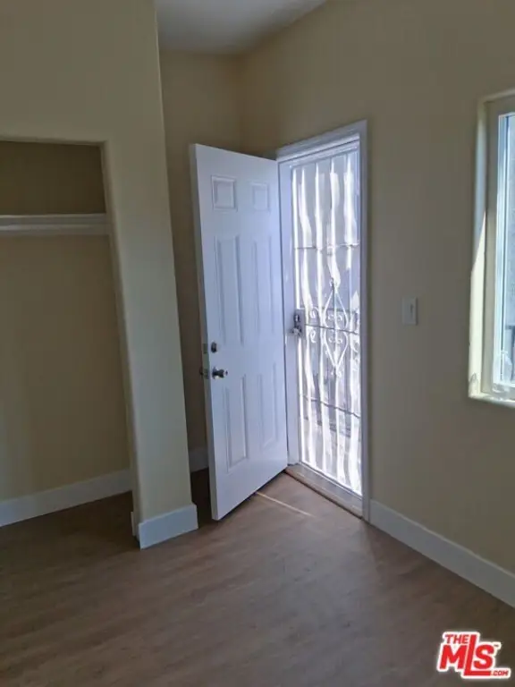 Picture 11
