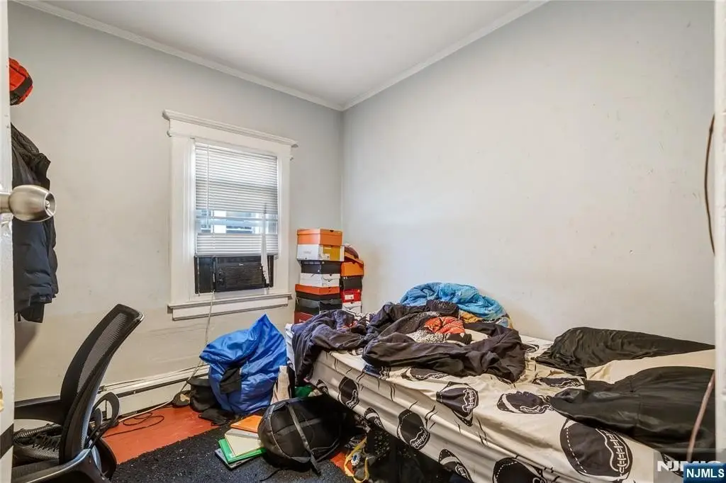 Picture 28