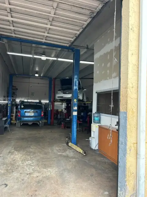 Established Auto Repair Business Opportunity