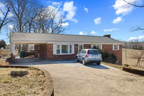 Rockingham Duplex: Renovated and Maintained