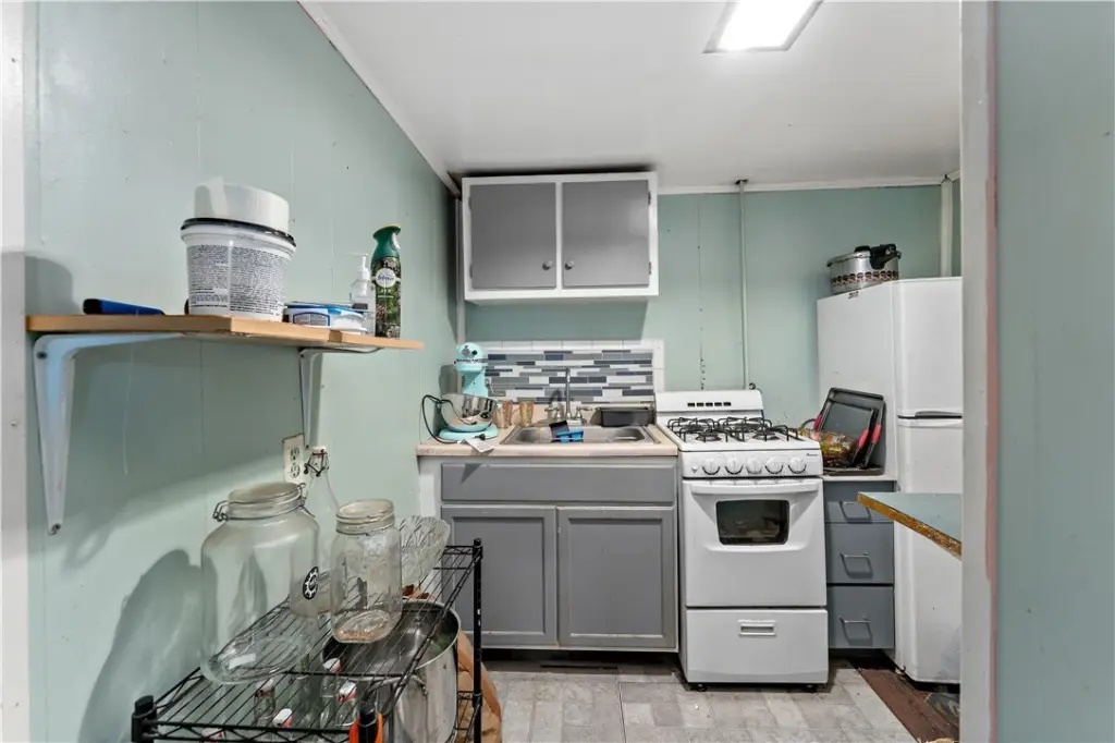 Picture 8