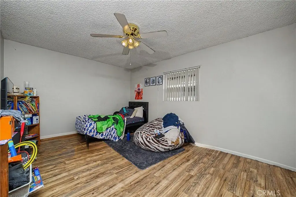 Picture 15