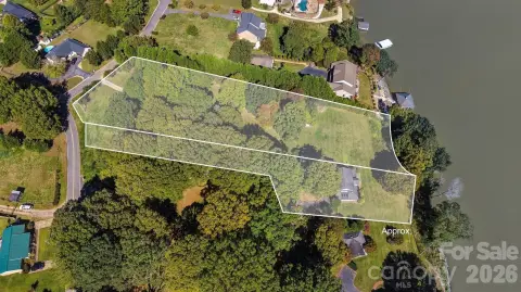 Main-Channel Waterfront Land
