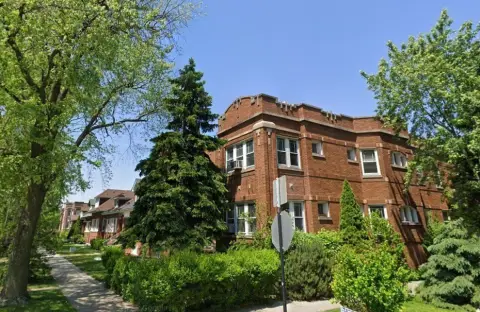 Chicago Multifamily Property with Wood Floors