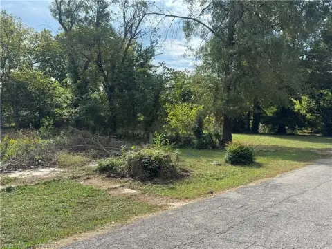 Residential Lots in Poteau, OK