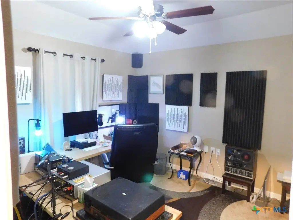Picture 3