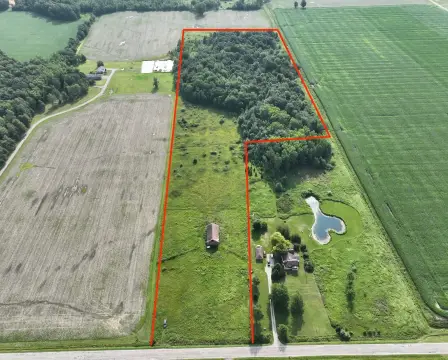 Untamed Outdoorsman's Paradise Land