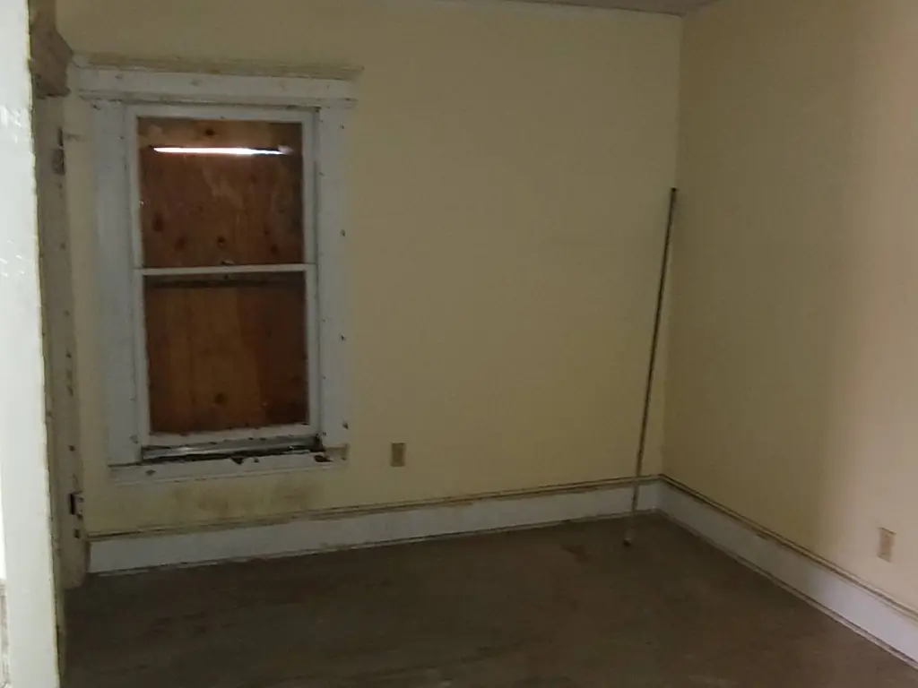 Picture 10