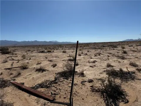 Dolan Springs 5-Acre Land Parcel