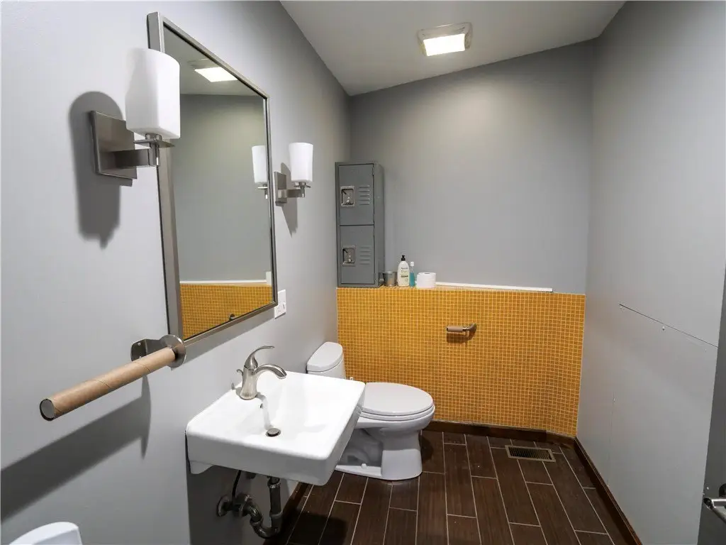 Picture 7