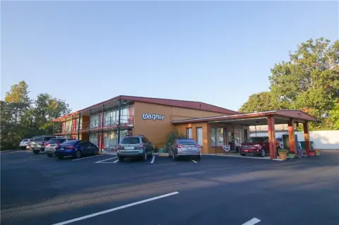 Eureka Springs Motel For Sale