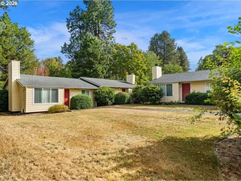 Single-Level Fourplex