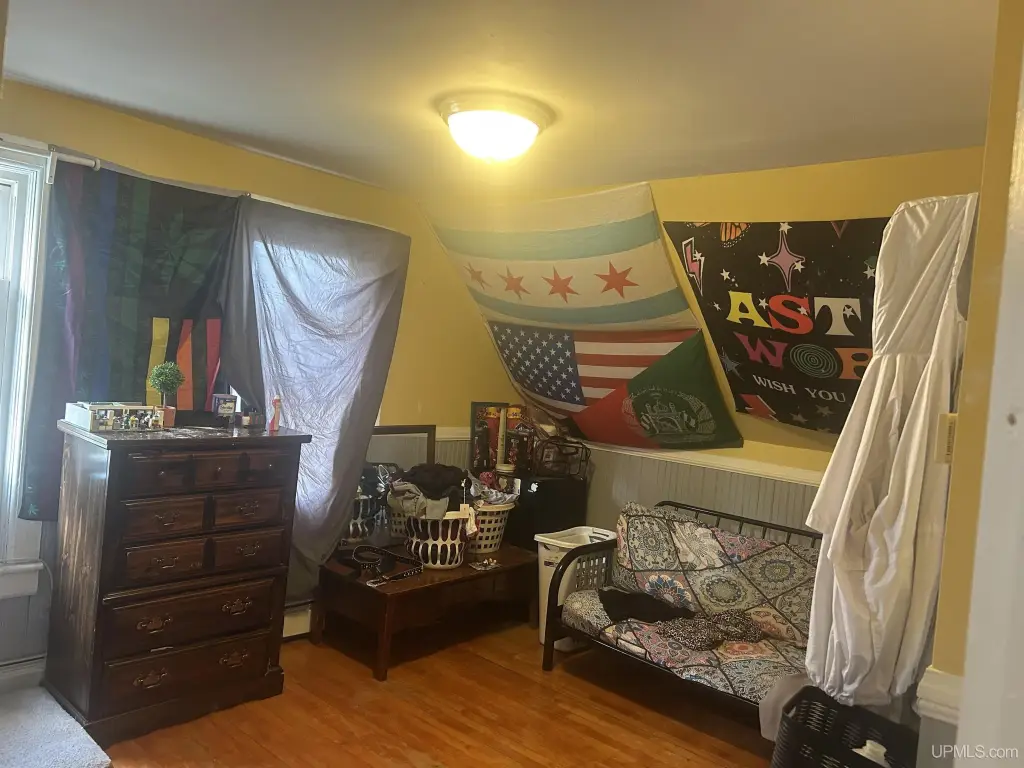 Picture 33