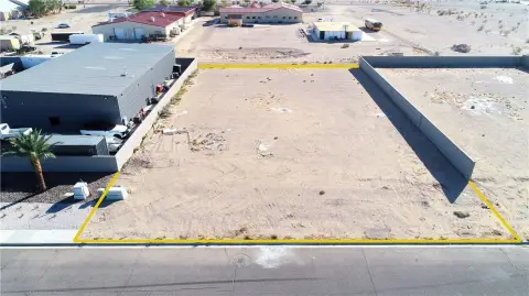 Commercial Land in Fort Mohave