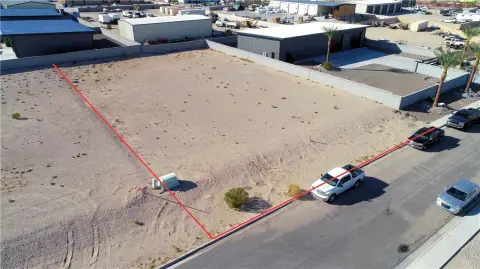 Commercial Land in Fort Mohave