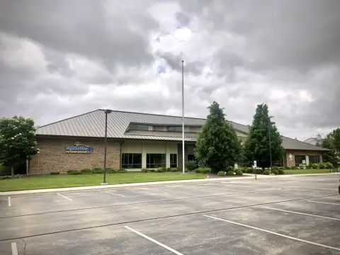 Commercial Building in Champaign, IL