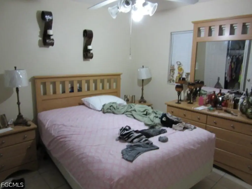Picture 12