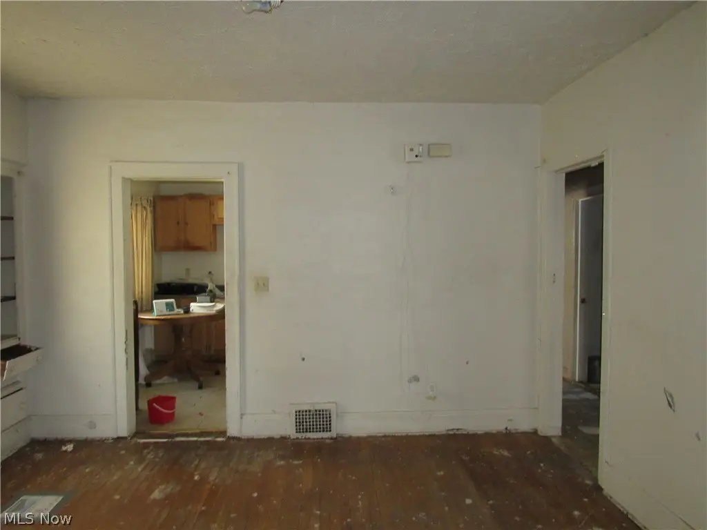 Picture 16