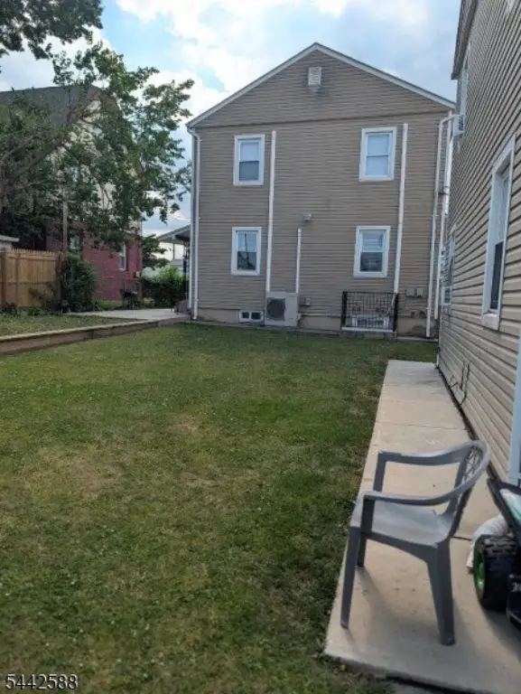 Picture 9