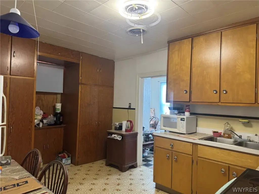 Picture 17