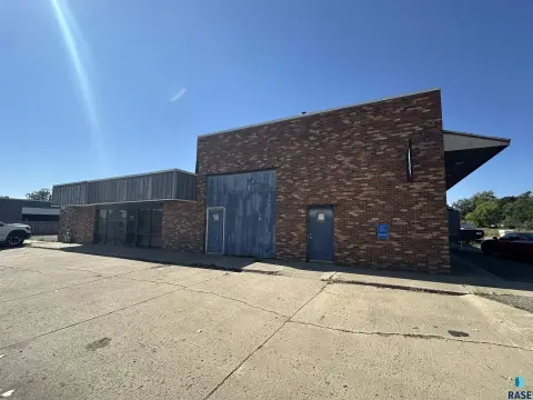 Versatile Commercial Property in Madison