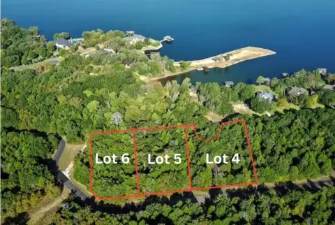 Lake-View Land in Streetman, TX