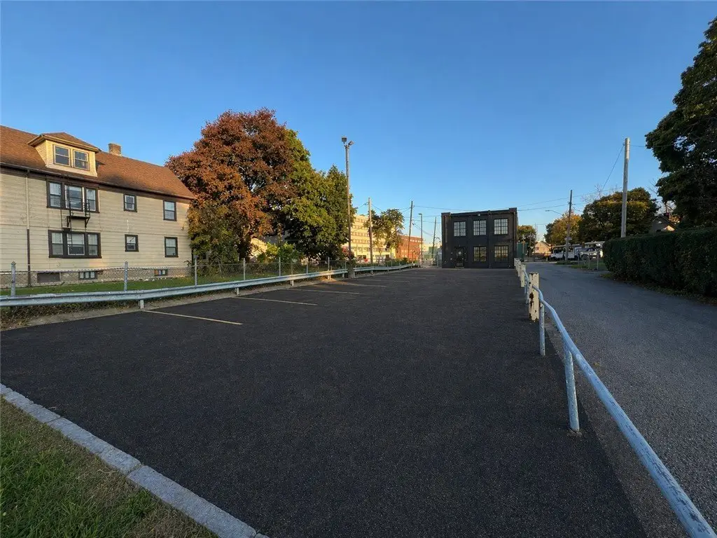 Picture 16