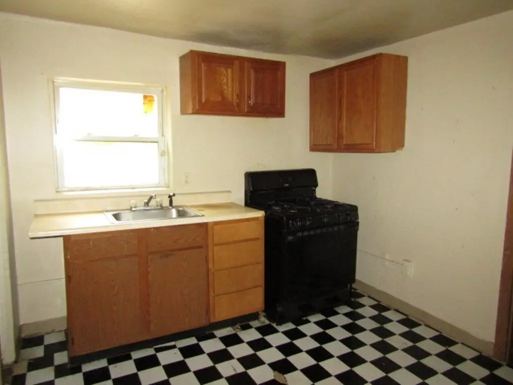 Picture 30