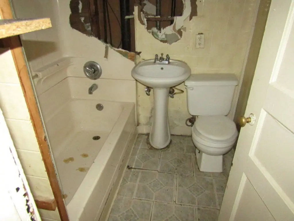 Picture 9