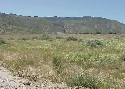 Corner Lot in Cabazon, CA