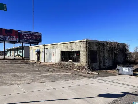 Mixed-Use Property in Prime Location