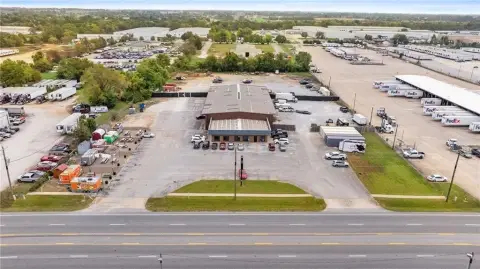 Lowell Warehouse with Fenced Yard