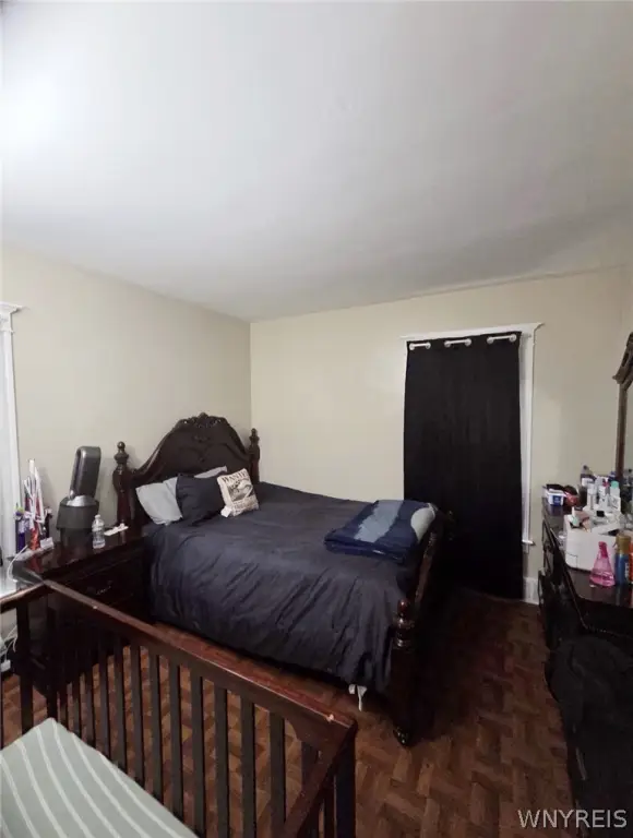 Picture 8