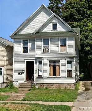 Tenant-Occupied Duplex