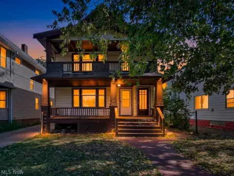 Updated 2-Unit Duplex